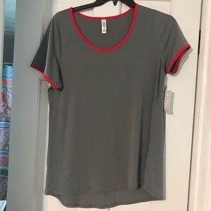 Lularoe Classic T NWT